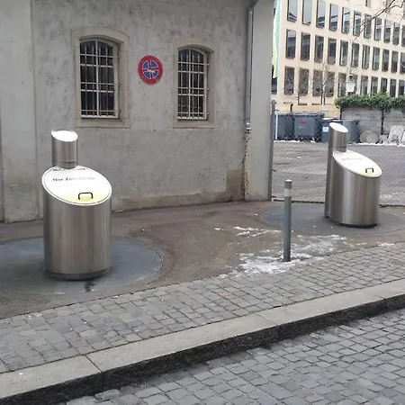 Charming In Old Town - Uz 12